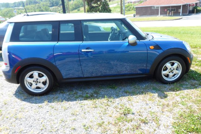 Mini Cooper Clubman 2008 photo 2