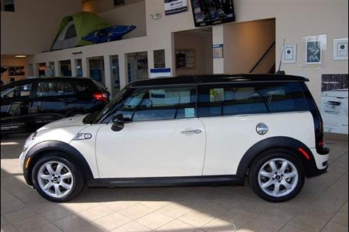 Mini Cooper Clubman 2009 photo 1