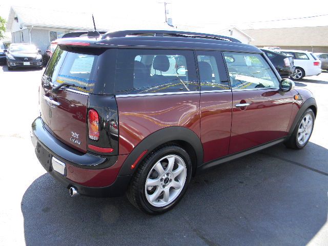 Mini Cooper Clubman 2009 photo 21