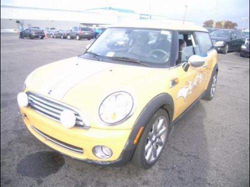 Mini Cooper Clubman 2009 photo 2