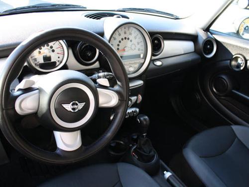 Mini Cooper Clubman 2009 photo 3