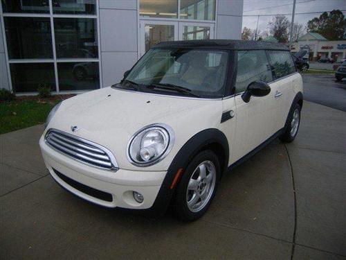 Mini Cooper Clubman 2009 photo 1
