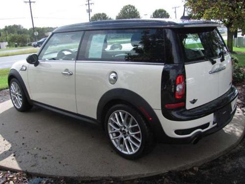 Mini Cooper Clubman 2009 photo 1