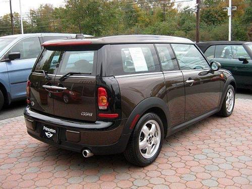 Mini Cooper Clubman 2009 photo 2