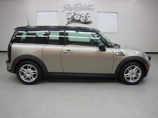 Mini Cooper Clubman 4WD 4dr V6 Auto Hatchback