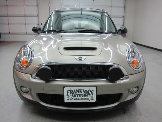 Mini Cooper Clubman 2010 photo 1