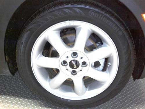 Mini Cooper Clubman 2010 photo 2