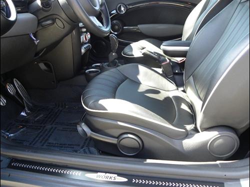 Mini Cooper Clubman 2010 photo 1