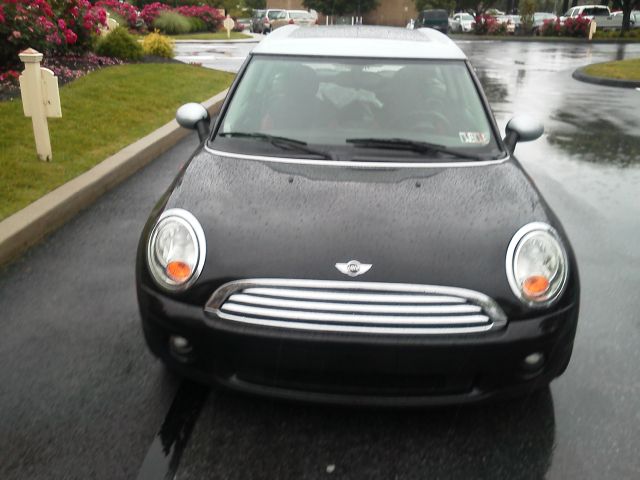 Mini Cooper Clubman 2010 photo 12