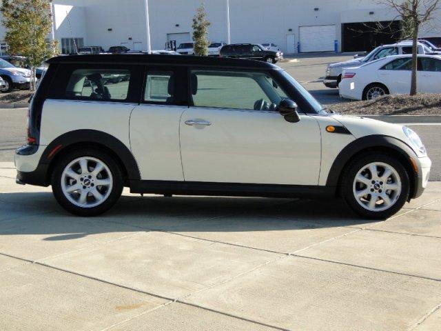 Mini Cooper Clubman 2010 photo 3