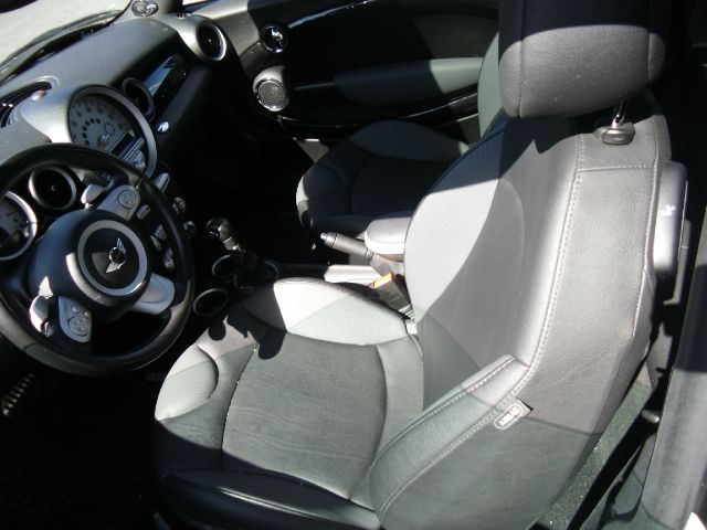 Mini Cooper Clubman 2010 photo 7