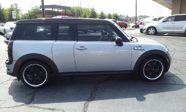 Mini Cooper Clubman 2010 photo 3