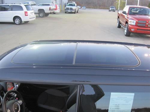 Mini Cooper Clubman 2010 photo 2