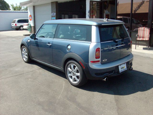 Mini Cooper Clubman 2010 photo 3