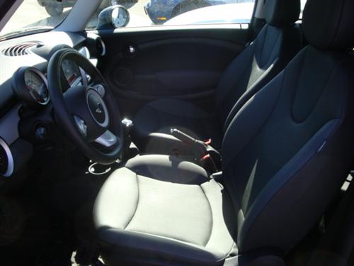 Mini Cooper Clubman 2010 photo 2