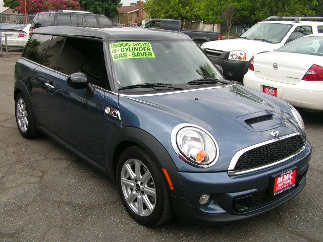 Mini Cooper Clubman 2011 photo 3
