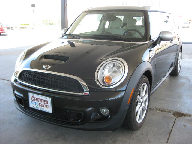 Mini Cooper Clubman 2012 photo 1