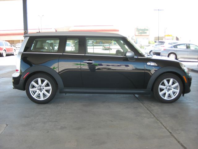 Mini Cooper Clubman 2012 photo 4