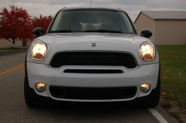 Mini Cooper Countryman 2011 photo 2