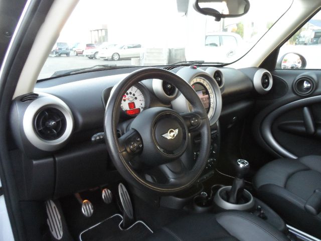 Mini Cooper Countryman 2012 photo 22