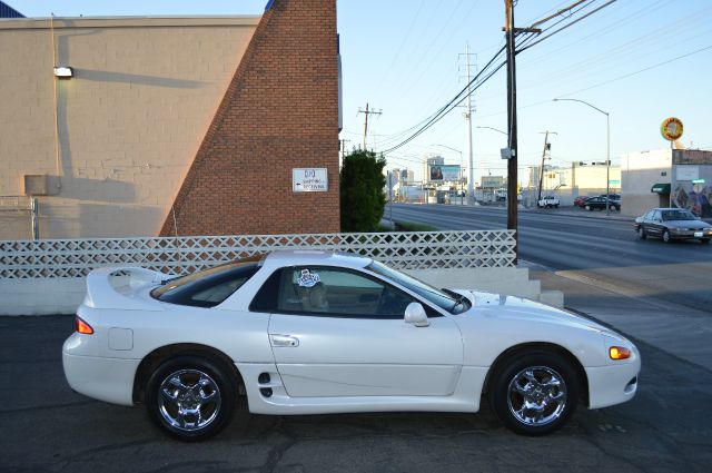 Mitsubishi 3000GT 1997 photo 2