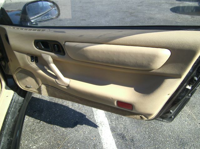 Mitsubishi 3000GT 1999 photo 1