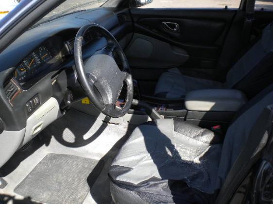 Mitsubishi Diamante 1994 photo 1