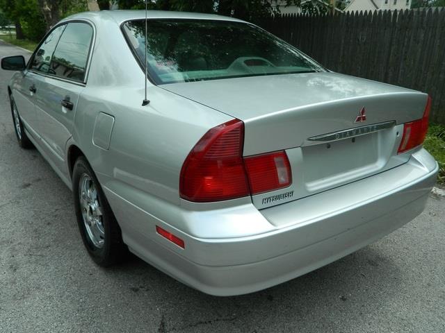 Mitsubishi Diamante Unknown Sedan