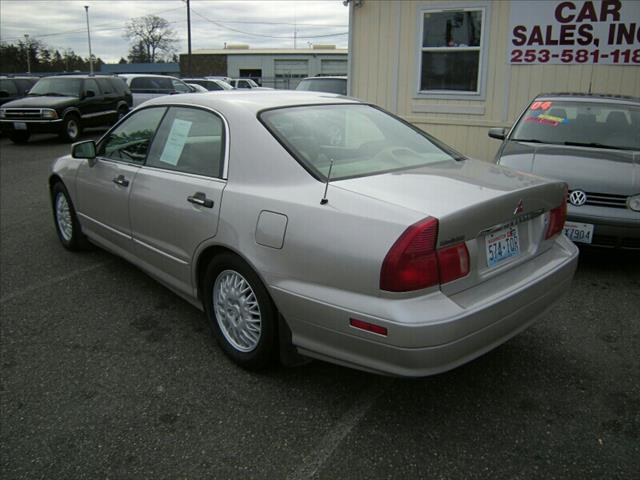 Mitsubishi Diamante 1999 photo 3