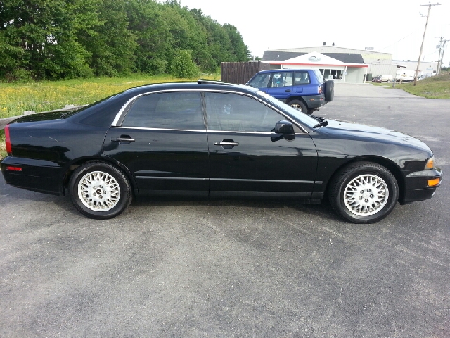 Mitsubishi Diamante 1999 photo 4