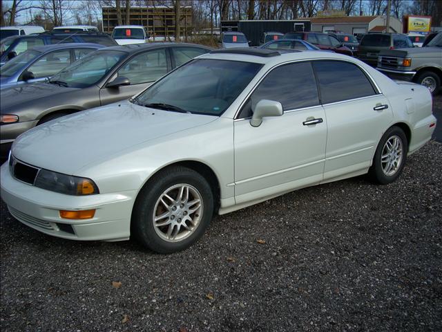 Mitsubishi Diamante Touring W/nav.sys Sedan