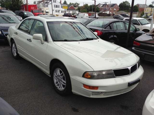 Mitsubishi Diamante 2001 photo 1