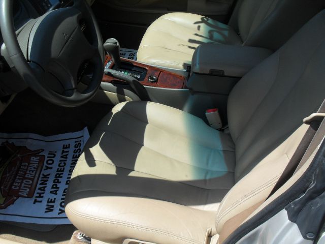 Mitsubishi Diamante Touring W/nav.sys Sedan