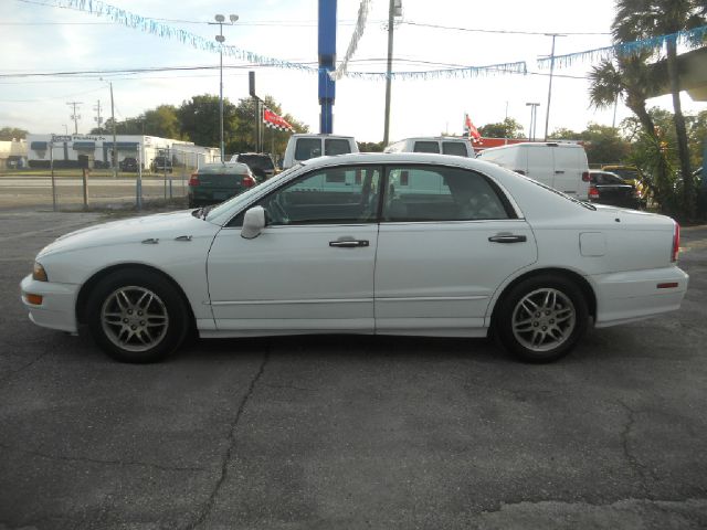 Mitsubishi Diamante 2002 photo 1