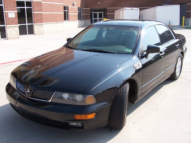 Mitsubishi Diamante 2002 photo 1