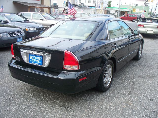 Mitsubishi Diamante 2002 photo 4