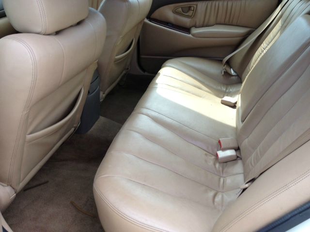 Mitsubishi Diamante 2002 photo 2