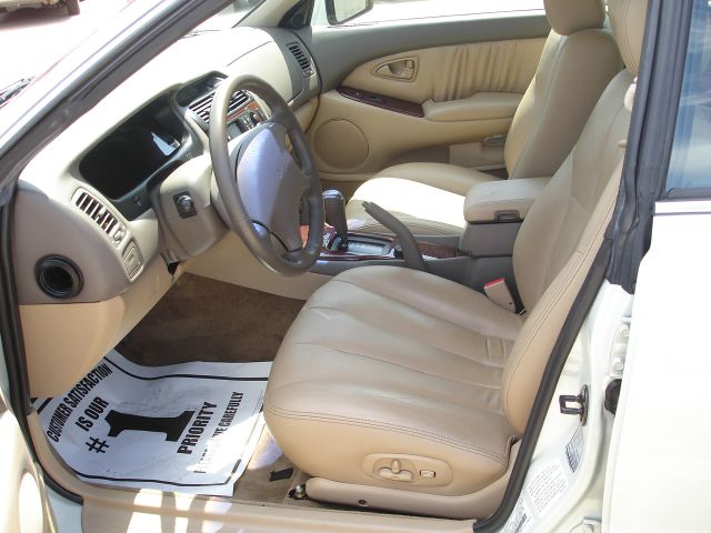 Mitsubishi Diamante 2002 photo 8