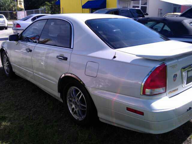 Mitsubishi Diamante 2002 photo 3