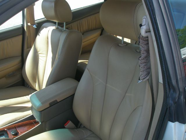 Mitsubishi Diamante 2002 photo 17