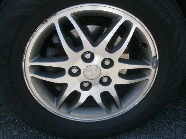 Mitsubishi Diamante 2002 photo 20