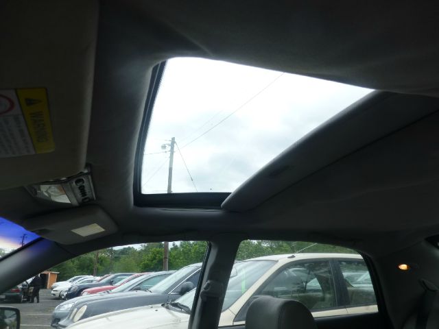 Mitsubishi Diamante Touring W/nav.sys Sedan