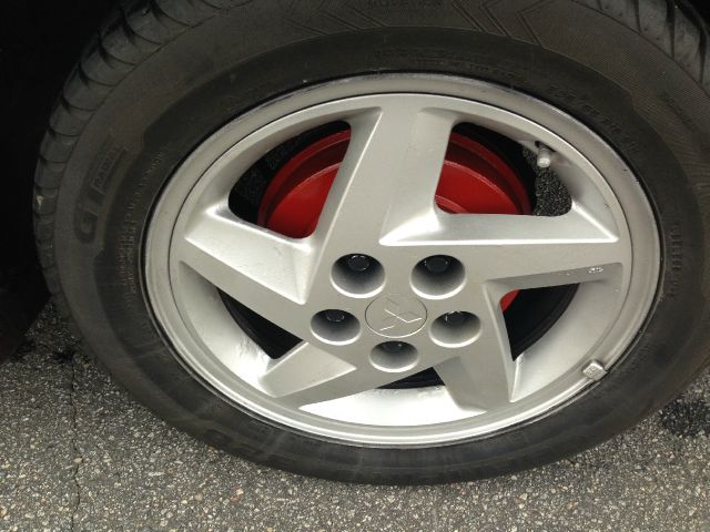 Mitsubishi Eclipse 1996 photo 4