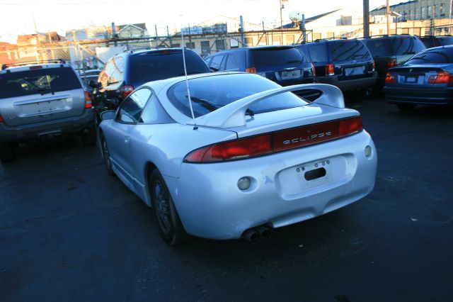 Mitsubishi Eclipse 1999 photo 3