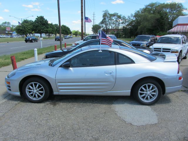 Mitsubishi Eclipse 2000 photo 1