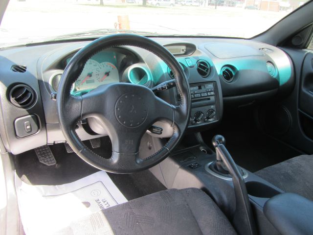 Mitsubishi Eclipse 2000 photo 6