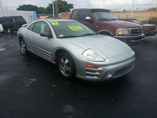 Mitsubishi Eclipse 2000 photo 3