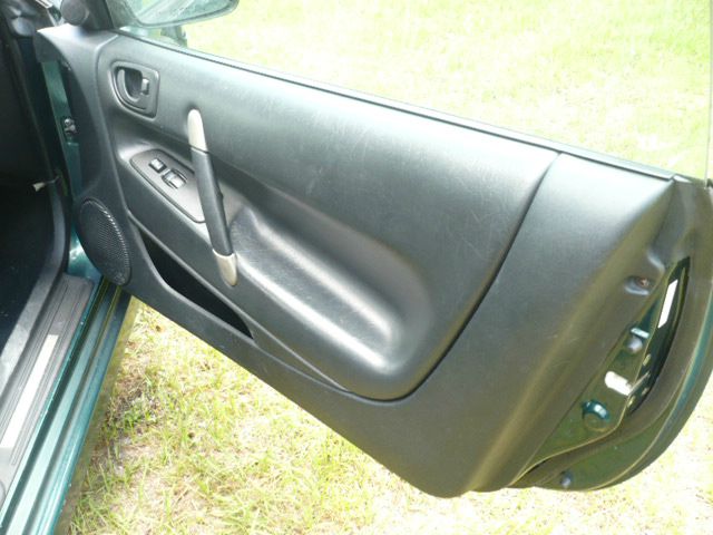 Mitsubishi Eclipse 2000 photo 15