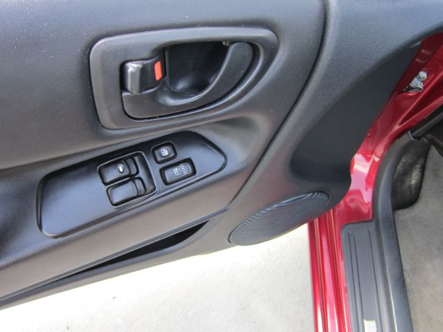 Mitsubishi Eclipse 2000 photo 18