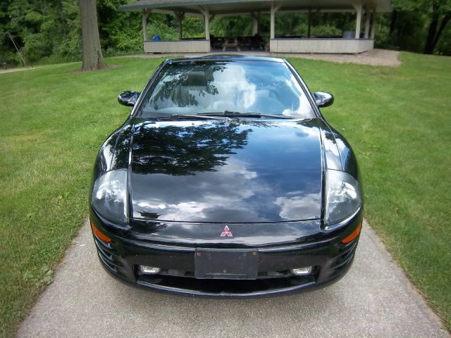 Mitsubishi Eclipse 2001 photo 2